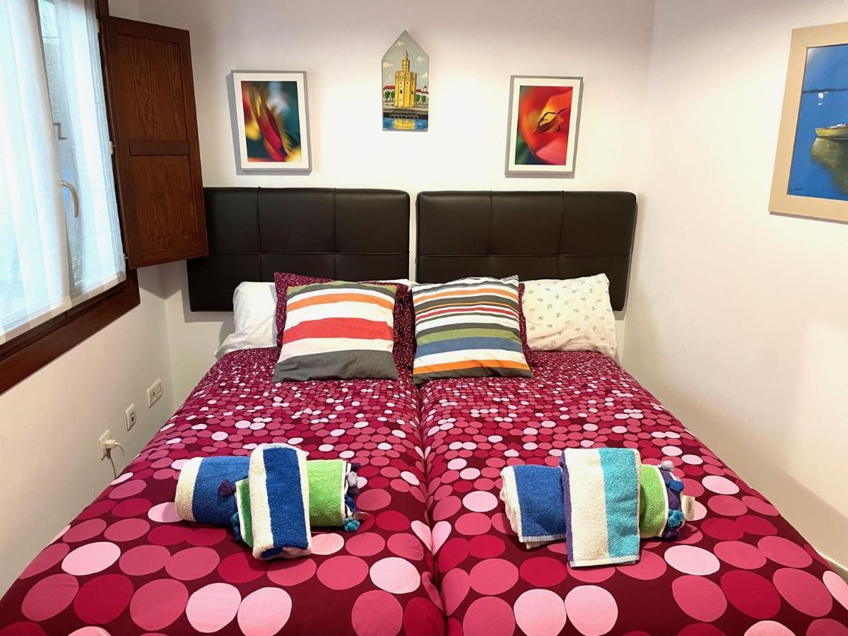 Apartamento Centro Plaza Salvador, Wifi Free& Parking Opcional Seville Exterior photo