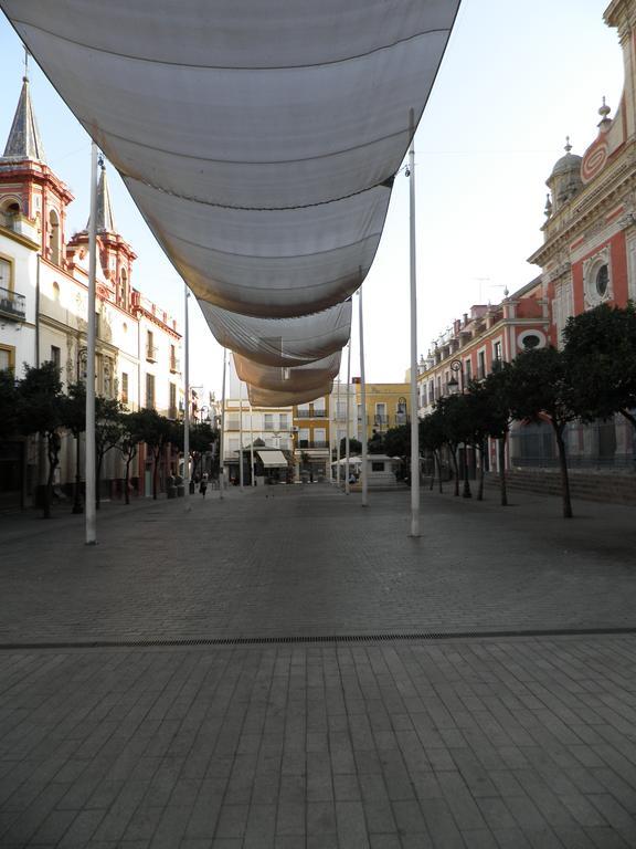 Apartamento Centro Plaza Salvador, Wifi Free& Parking Opcional Seville Exterior photo