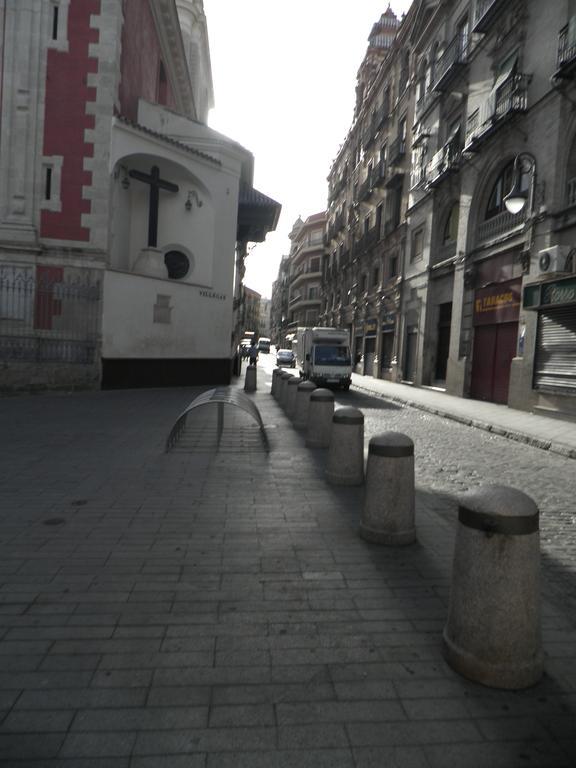 Apartamento Centro Plaza Salvador, Wifi Free& Parking Opcional Seville Exterior photo