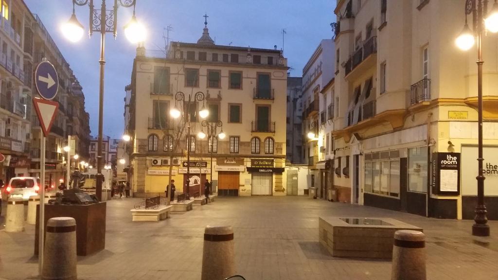 Apartamento Centro Plaza Salvador, Wifi Free& Parking Opcional Seville Exterior photo